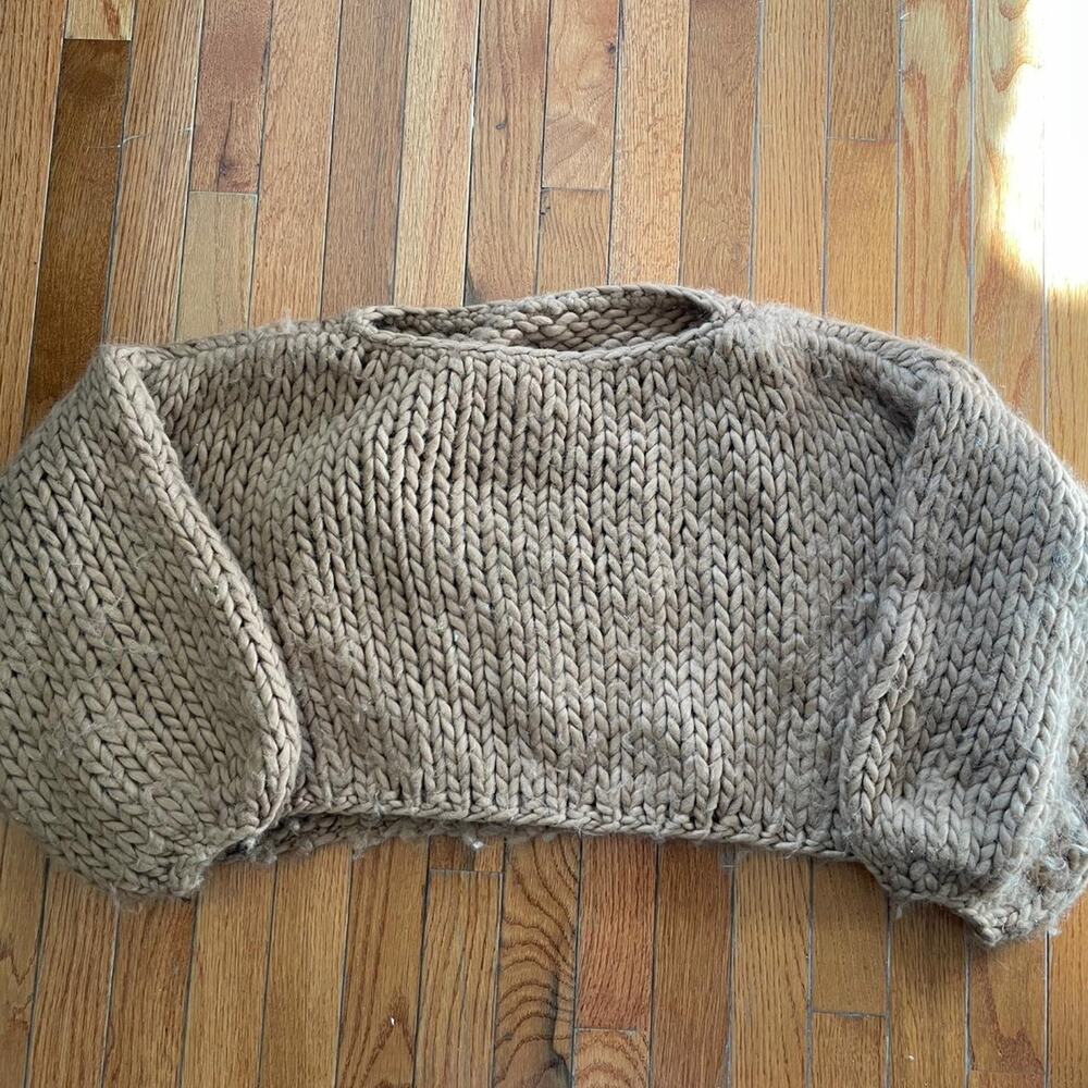 Hendrik lou cropped handknit sweater wool cropped chunky